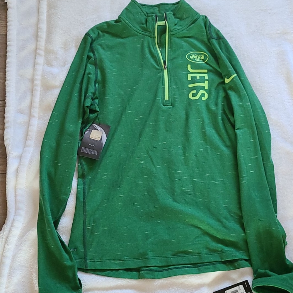 Nike pullover